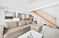 Calme et vert à 10 min de Paris, dans une résidence familiale et surveillée, 6 personnes avec sa place de parking et son jardinet Pas de fêtes - Foto 13