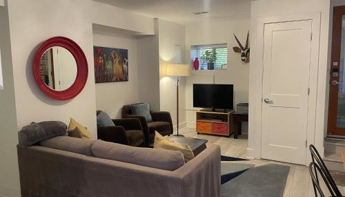 Charming 2BD1BA in Hip Area - Near Metro - Foto 1, Other