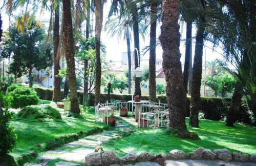 affascinante bilocale con piscina - Photo 9