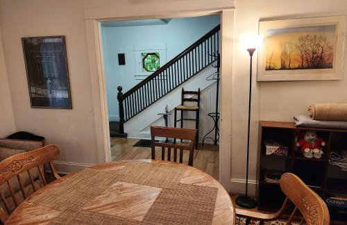 Cozy 3 Bedroom House in Downtown Ithaca - Foto 11