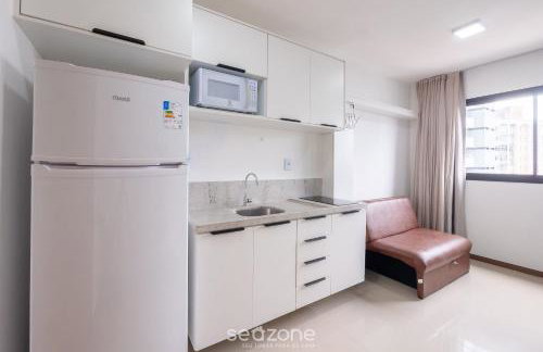 Sua estadia completa em Salvador a poucos minutos da Praia e do Shopping Barra - HGRs - Foto 19