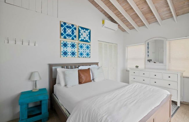 Beachfront White Palm Villa - Tar Bay - Foto 5