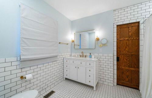 Comfortable 5BR Ames Stay Close to Campus - Foto 15