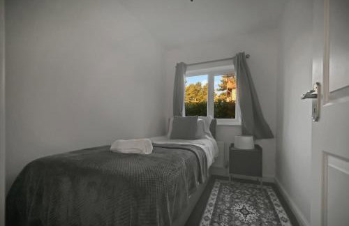 4Bed House MK - Foto 12