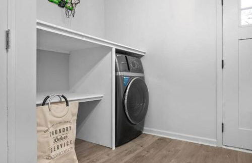 Near River St, Forsyth & DT - Stylish - Free Parking - Foto 32