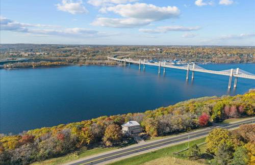 Family Lake Retreat Private Beach Dock Views - Foto 3