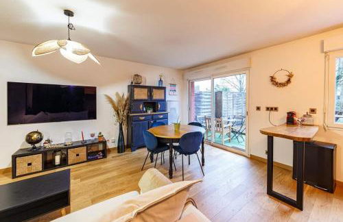 Le Saint Cyr - bel appartement, parking & terrasse - Foto 8