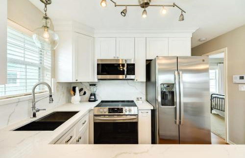 Saltwater Cowboys' Retreat - Bayfront Boat Slip & Hot Tub - Foto 8