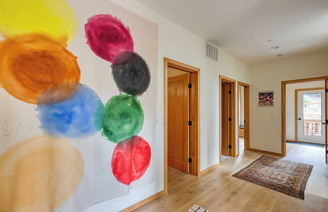 Rustic Arch Cape Getaway w/ Vibrant Interior Walk to the Beach Cape Wonder - Foto 34