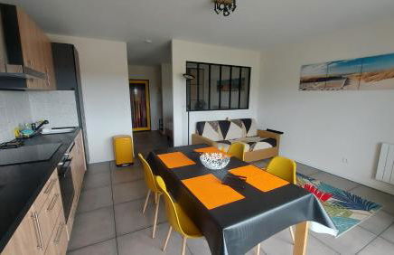 Mimizan-Plage - Grand Studio - 1 à 4 pers - Tout confort - 6 mn à pieds de la plage - Foto 6