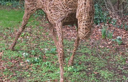 Welsh Gatehouse, Historic Castle which can cater for Electric Vehicle - Foto 40