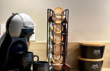 Très bel appartement dans résidence avec piscine à 5min des plages de Villeneuve Loubet. - Foto 13