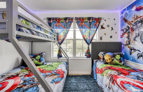 Stunning 5 bedroom pool home in gated community minutes from Disney - Foto 51