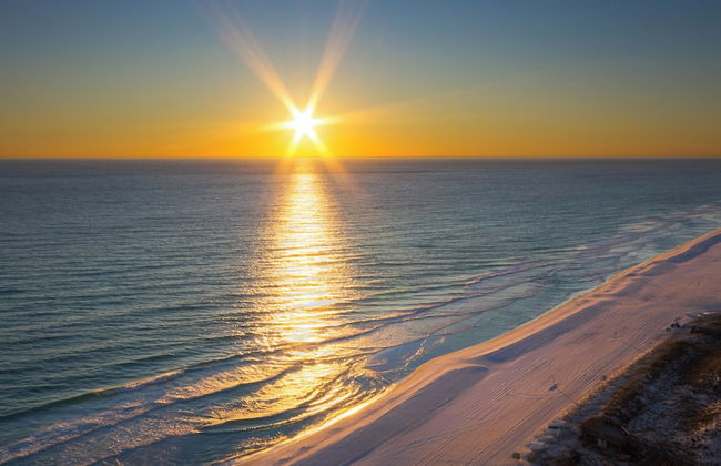 Cute Beach Cottage Steps to the Beach! Panama City Beach, FL! - Foto 31