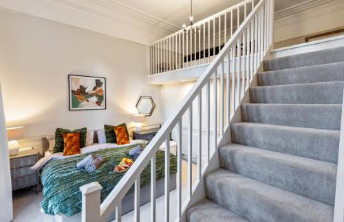 Luxe Victorian Spacious Home Sefton Park with Parking - Foto 53