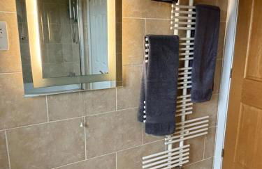 Leigh Holt, with games room nr Shepton Mallet, Somerset - Foto 30