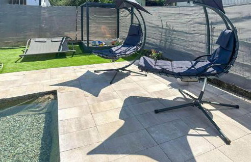 Pet Friendly Apartment In Krsan - Photo 12