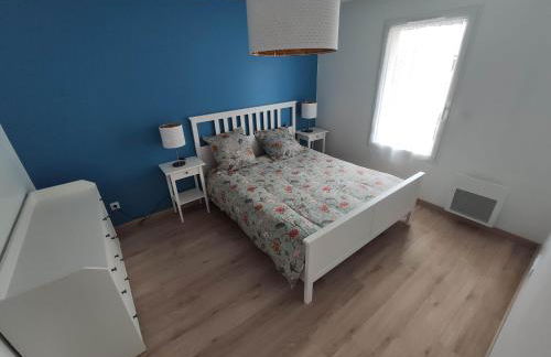 2 Maisons de 3 et 2 chambres avec grande piscine commune - Foto 12