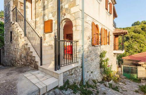 Stemnitsa Stone Residence - Cosy Mountain Escape - Photo 26