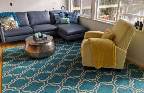 Guppies Lakehouse-Prvt. Lake Acc, Close to Rainier - Foto 3