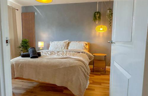 Perfect Booking 3 Bed Home in Central Bracknell - Foto 19