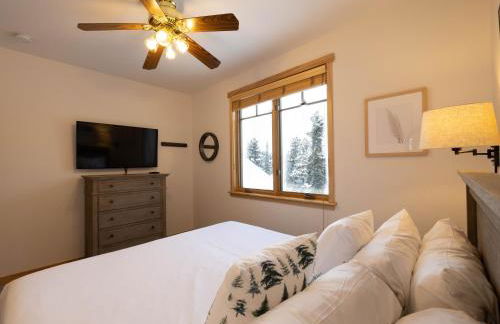 Ski in Ski out Resort Breckenridge 1BR 2Beds Parking, Resort Shuttle & Amenities - Foto 23