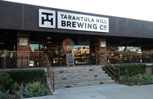 King Bed, Gym, Hot Tub, Parking - Foto 23