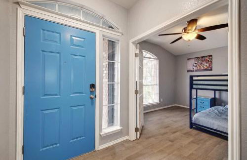 Modern 4 Bedroom Home in Cedar Park - Foto 13