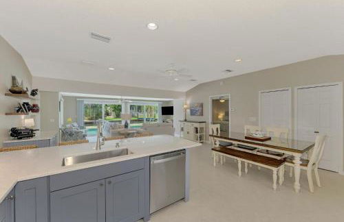 Bikini Tini Time - Foto 9