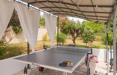 Cozy Home In Hrvace With Jacuzzi - Foto 5