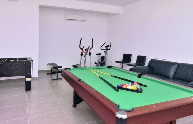 Blue - Beach Front Spectacular Villa Sleeps 10 - Foto 50