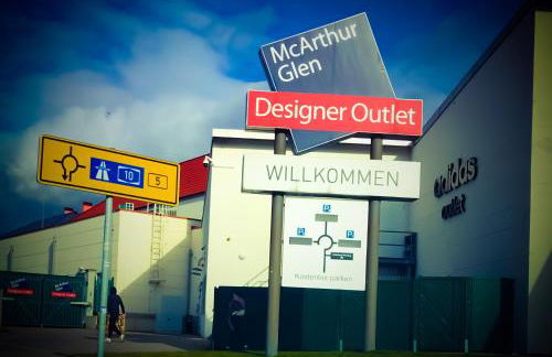 "Casa20200" 2 x Apartments je 150qm für Business, Familien, Gruppen, Handwerker 15min von BERLIN, Erdbeerhof, Outlet B5, 5min vom See Falkensee !! 2 Apartment each 150qm for BUSINESS , FAMILIES 15min from BERLIN!! - Foto 36