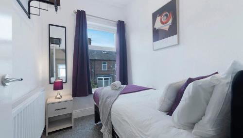 Spacious 4BR on Leafield Rd - Foto 5