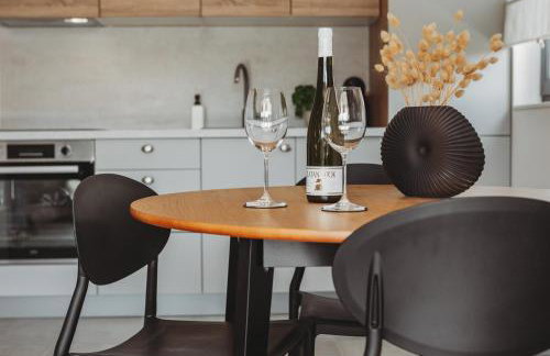 SOL luxury residence near the beach with shared heated pool - Foto 10