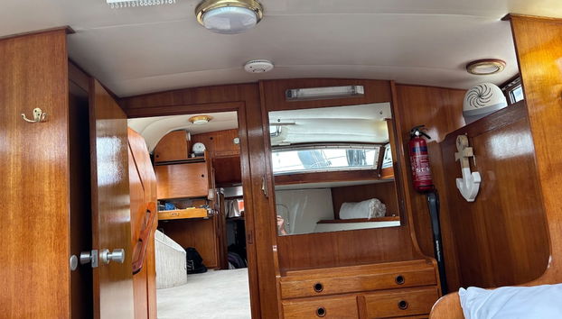 Riverside Boat Retreat on the River Thames - Foto 4, Habitación