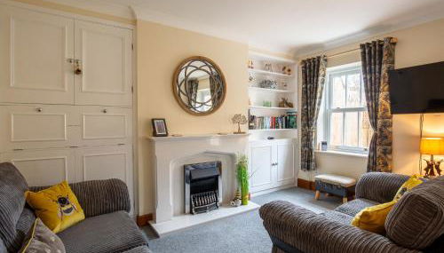 Bumble Cottage - Photo 3