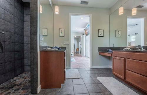 The Edison - Walking Distance to Gulf Course and Edison-Ford Winter Home - Foto 18