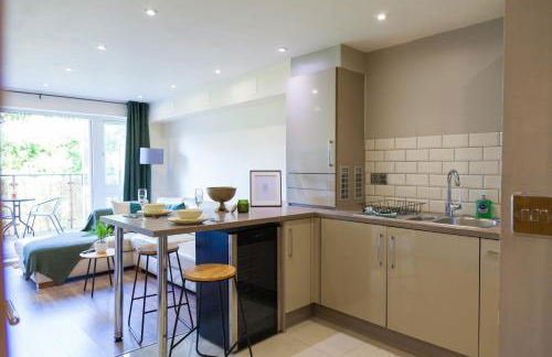 Balcony View, Fitzroy Court, 2 Bed Apartment, 2 Bathroom - High Wycombe - Foto 30