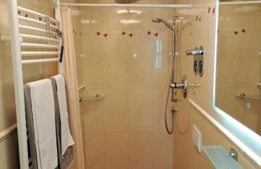 Froschkönig mit Teichblick - Photo 3