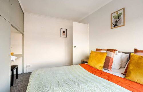 Entire House-Long Stays in Gloucester-Contractors- Families - Foto 14