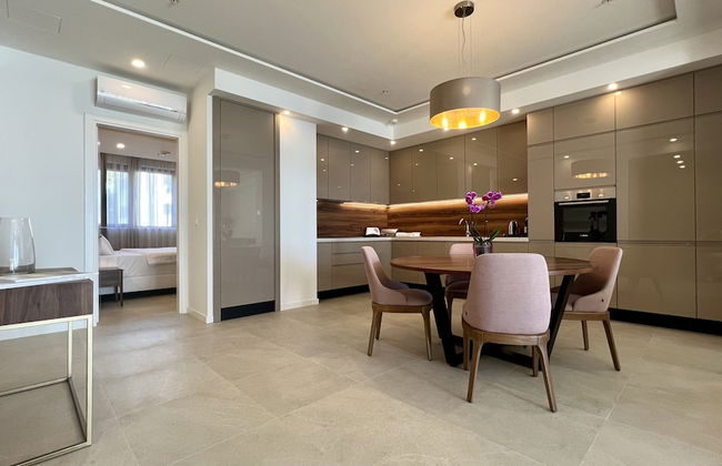 Sunraf Luxe Apartments - Foto 60