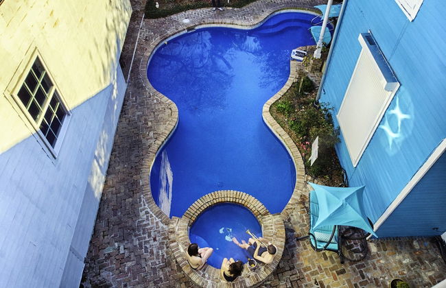 Best Location! 4 BR! Next to French QT by YouRent - Foto 16