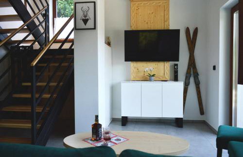 Zacna Chata domek z jacuzzi na wyłączność - Photo 17