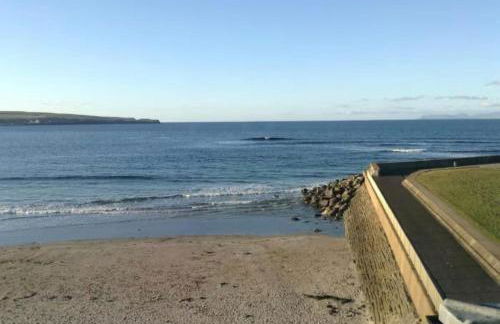 North Coast Property - Thurso Beachfront Apartment - Foto 1