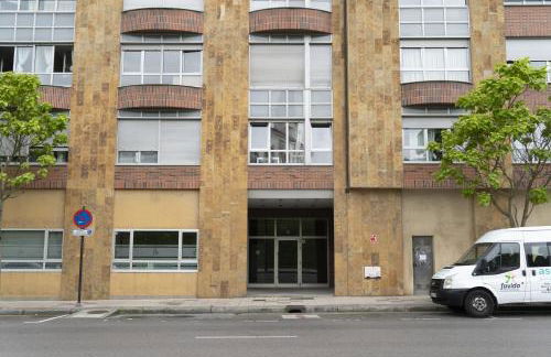 Acogedor Apartamento en Oviedo Frente al HUCA - Foto 19