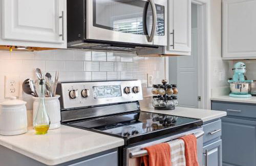 GATHERING HOUSE IN HISTORIC OAKWOOD - Foto 28