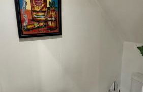 Stylish 2-BR Home sleeps 4 - Contractor & Family - Parking - Foto 13