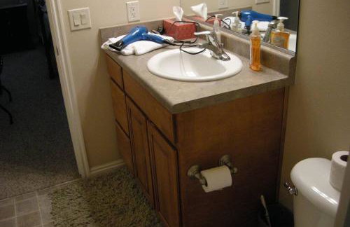 Mesquite Nevada Vacation Rental - Ground Level and double car garage - Foto 19