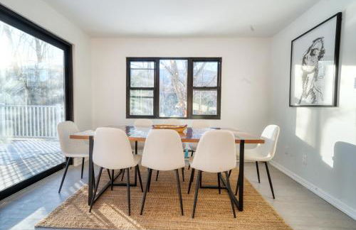 Brand New House with Huge Patio - Photo 25