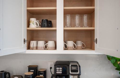 Modern Spacious 6BR Villa with Game Loft 5 Min to Strip, Stadium & Shopping! - Foto 36